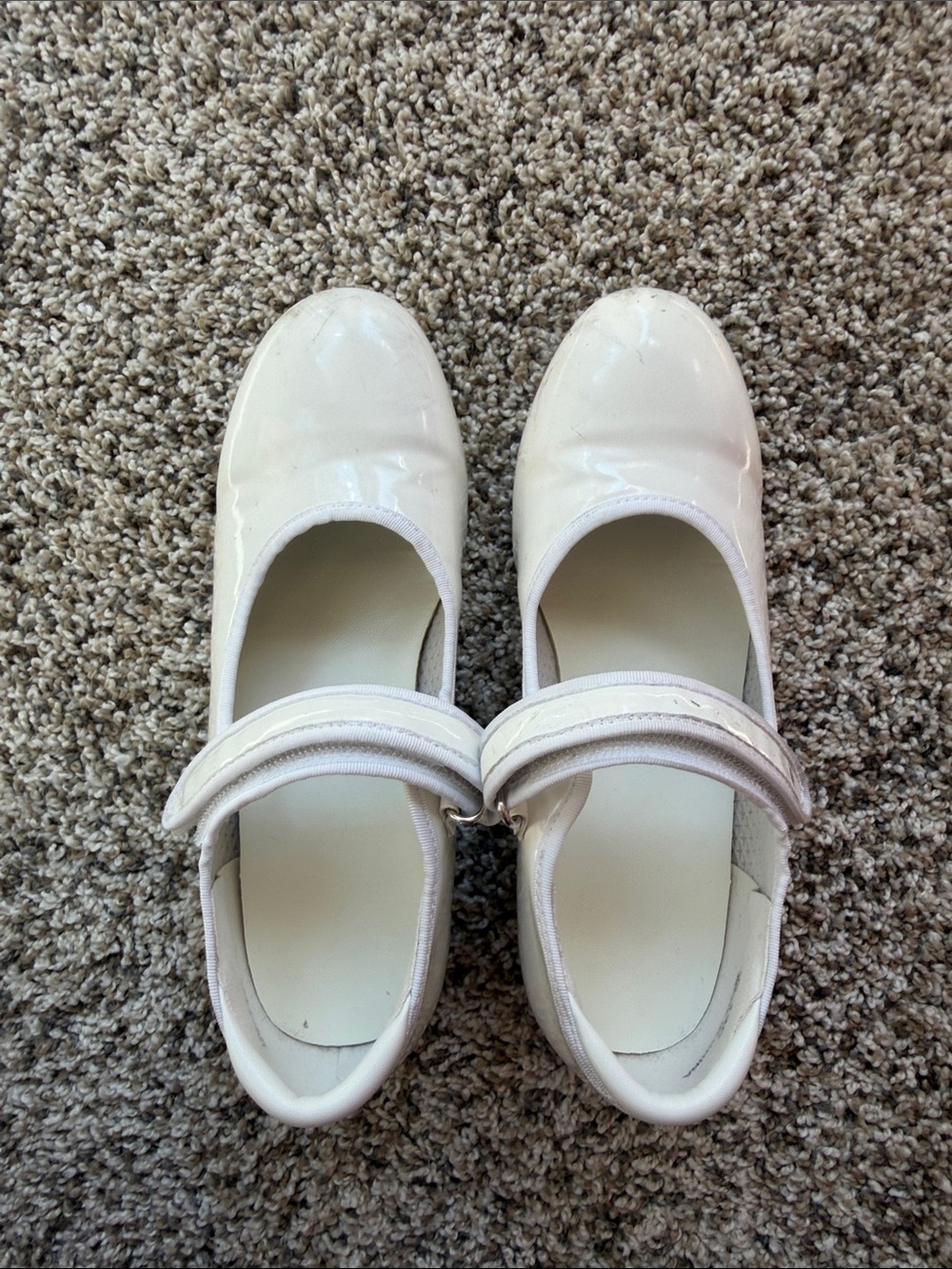 Amazon Girls size toddler 13 White Patent Mary Jane Tap Shoes